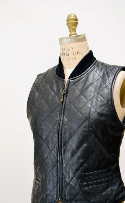 90s Vintage Black Leather Vest Black Quilted Leather Biker Vest Tank Top// 90s Biker Babe Fall Vintage Black Leather Vest Size Medium