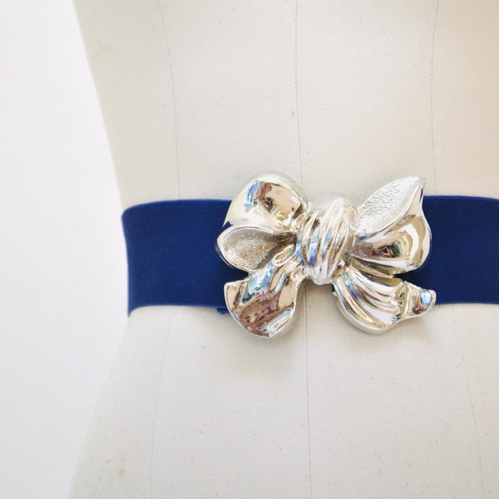 80s 90s Vintage Blue Silver Stretch Elastic Belt Silver Bow Metal Metallic Blue Silver Large Bow Wedding Belt Medium Large 26-35"
