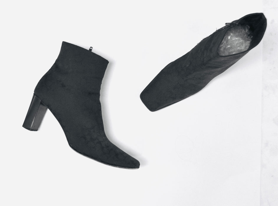 Vintage 90s 00s Y2K Coach Black Boots Size 10 High heels Square Toe Logo Ankle Boots Made In Italy // Vintage Coach Mindy Black Boots 10