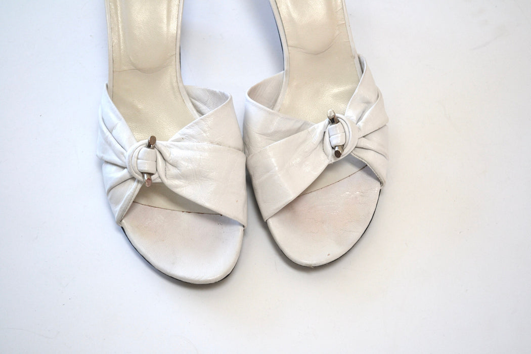 90s 00s Y2k VINTAGE White High Heel Slides Sandals Size 8 White Mule Slides 90s 00s Steward Weitzman White High Heel leather Shoes