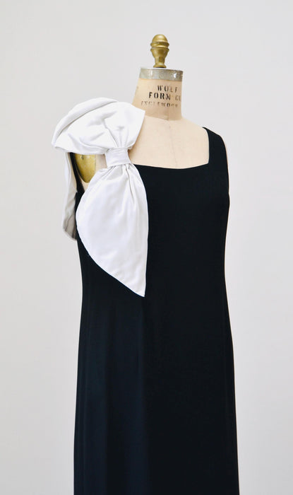 80s 90s Vintage Black Party Dress Black Evening Gown with Large White Bow// 90s Party Dress Bow Dress Medium Large 80s Evening Wedding Dress