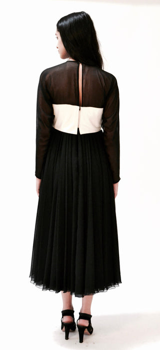 80s 90s Vintage Black white Evening Gown Dress Black White Party Dress Chiffon Long Sleeves Small Medium Empire Waistline Dress