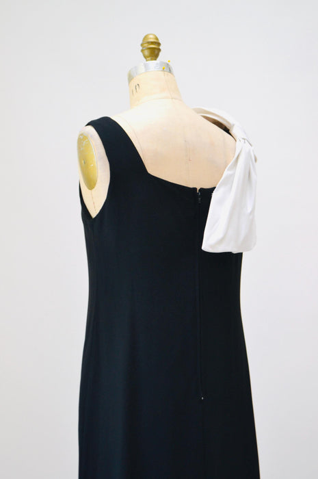 80s 90s Vintage Black Party Dress Black Evening Gown with Large White Bow// 90s Party Dress Bow Dress Medium Large 80s Evening Wedding Dress