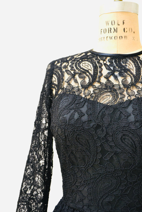 Vintage 80s 90s Black lace Dress Small Medium Long Sleeves Crinoline skirt// 90s does 50s Black Lace Party Dress Rimini Medium Paisley Lace