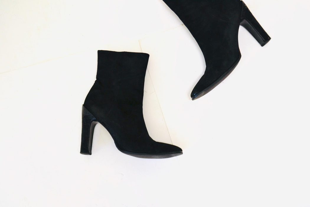 2000s y2k Black Suede High heel Leather Boots Square Toe Size 9 10 N High Heel Booties// Vintage 9 10 N Boots leather booties Via Spiga