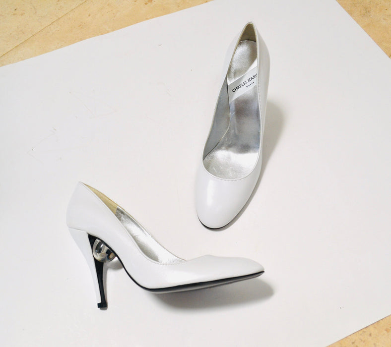 90s y2k Vintage Charles Jourdan White High Heel Shoes Pumps size 7 Made in France White Wedding High Heels Clear lucite Ball Leather Heels