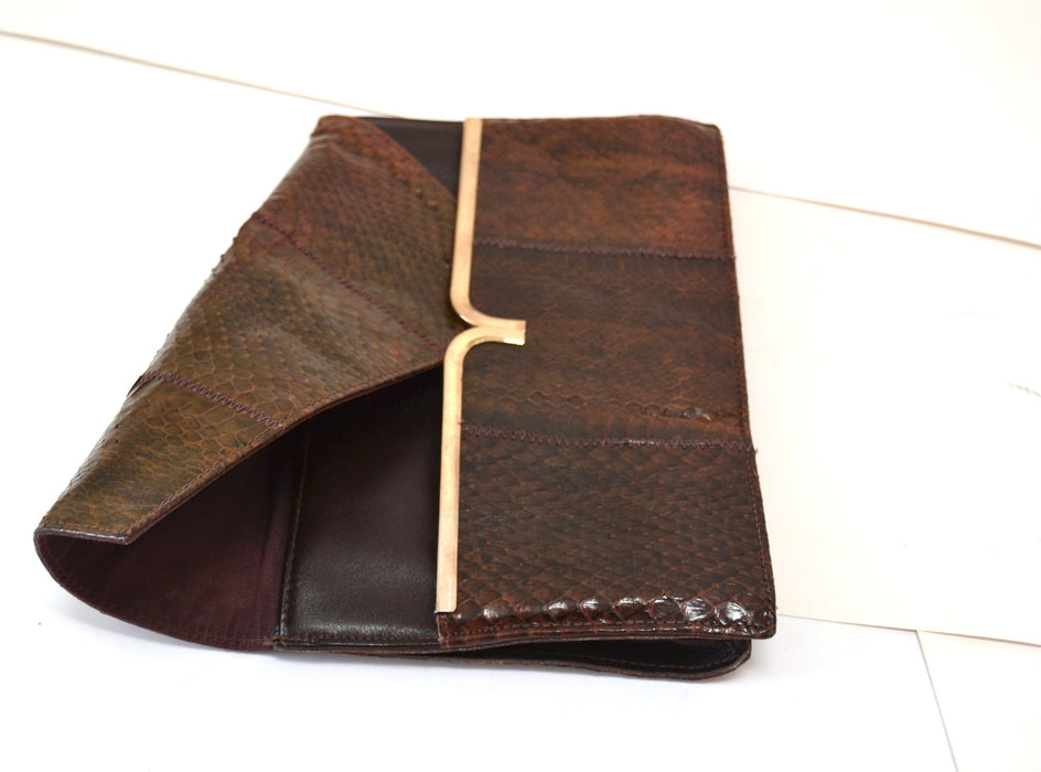 70s Vintage Brown Leather Clutch Snakeskin Python// Brown Patent Leather Snake Skin Bag Purse 1970's handbag party leather Gold Medium Bag