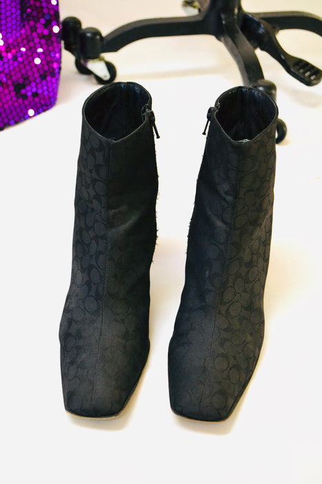 Vintage 90s 00s Y2K Coach Black Boots Size 10 High heels Square Toe Logo Ankle Boots Made In Italy // Vintage Coach Mindy Black Boots 10