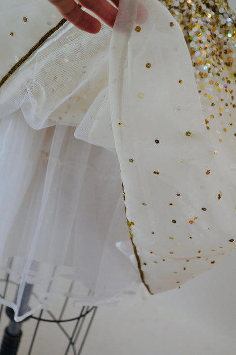 Vintage Off white Silk Sequin Dress Riazee Boutique Lillie Rubin White Gold Silk Beaded and Sequin Dress Cocktail Wedding Dress Naeem Khan