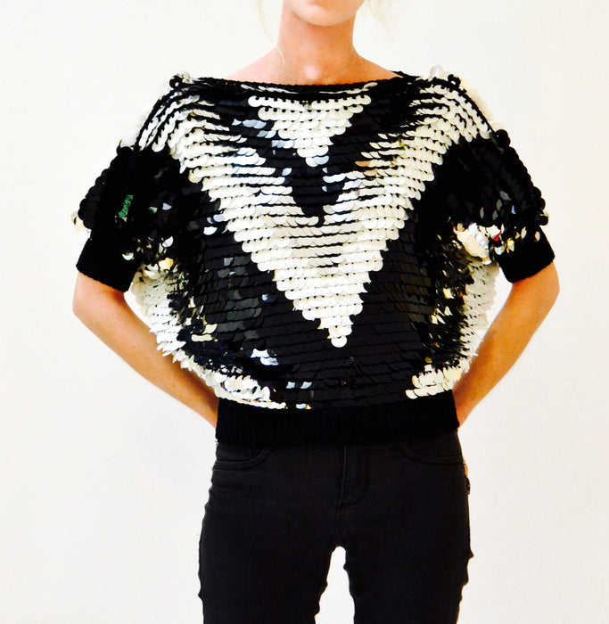Vintage Black Sequin Shirt Black White Silver Small Dolman Batwing Sleeves 80s 90s Disco// Vintage Black Metallic Sequin Top Large Sequins