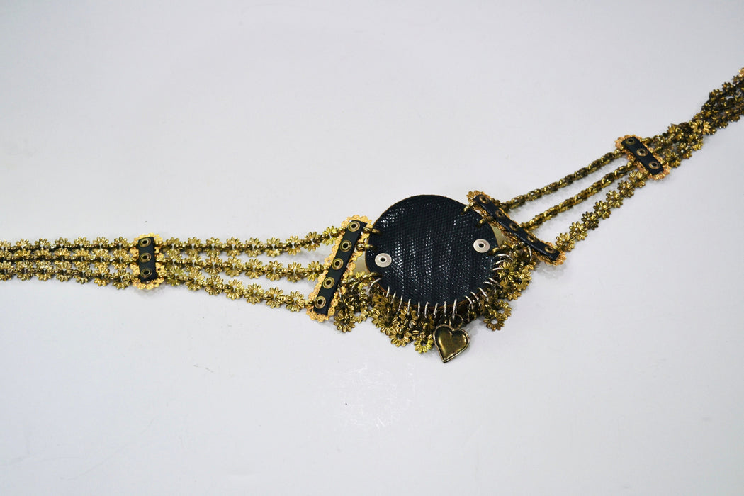 80s 90s Vintage Gold Chain Flower Sun Belt Gold Metallic Chain Heart Love SUN Zeus Charm Belt size SMALL Medium Glam Wedding Belt Criscione
