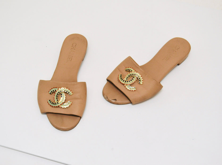 Vintage Chanel Tan Leather Slides Sandals 39 1/2  Leather Tan Chanel Logo Sandals Slides Tan Neutral 39 1/2 8 1/2 Made in Italy
