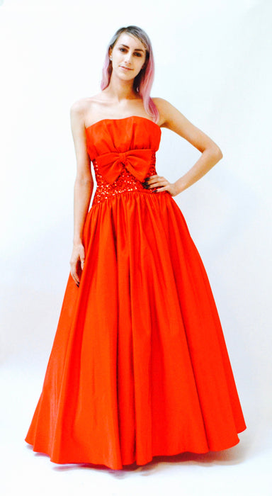 Vintage 80s Ball Gown Sequin Evening Gown 80s Prom Party Dress in Red XXS XS Small // Vintage red Sequin Pageant Dress by Mike Benet