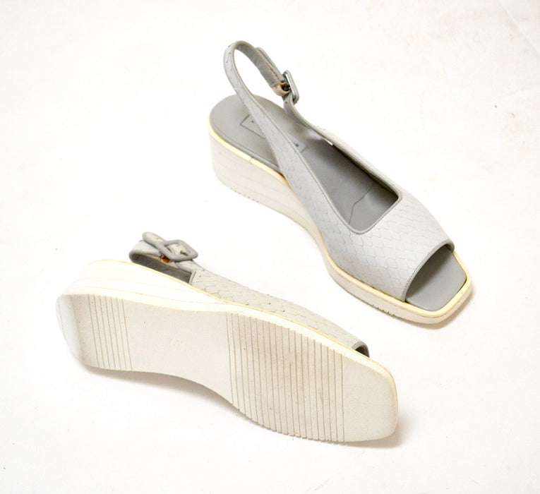 Vintage White Grey Leather Sandals slides Slip on Heels Shoes 6 1/2 Burno Magli Made in Italy// White Leather Sling Backs Wedge shoes 6 1/2