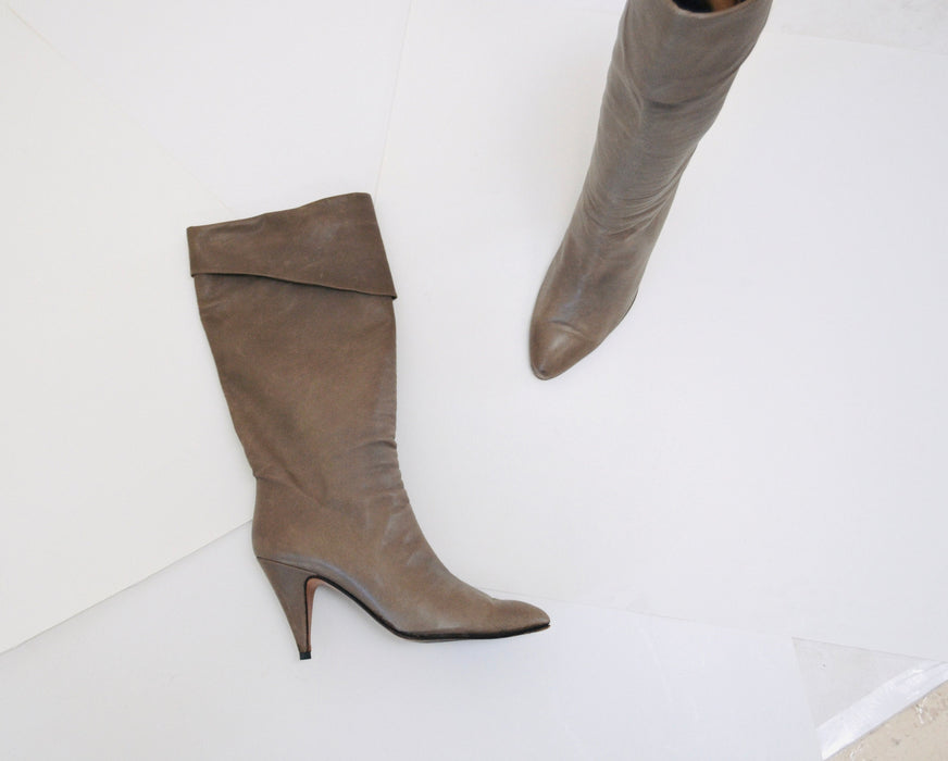 80s Vintage Gray Taupe Leather High Heel Boots 8 8 1/2 Leather High Heel Knee High Boots Pointed Toe boots Made in Italy Alberto d. Molina