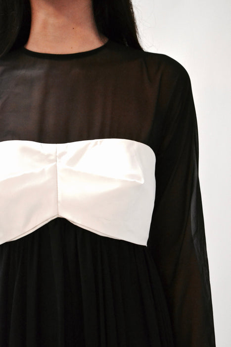 80s 90s Vintage Black white Evening Gown Dress Black White Party Dress Chiffon Long Sleeves Small Medium Empire Waistline Dress