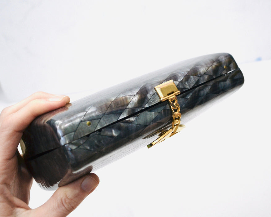 70s 80s Vintage Grey Clutch Hard Case Acrylic Faux Mother of Pearl Clutch Bag// Vintage Grey Gold Hard Acrylic Evening Bag Clutch Small Bag