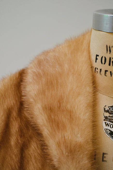 Vintage Mink Stole Honey Blonde Vintage Fur Stole Cape// Vintage Fur Cape in Blonde Cream Brown Winter Wedding