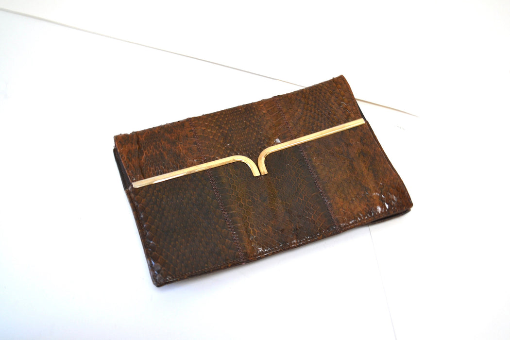 70s Vintage Brown Leather Clutch Snakeskin Python// Brown Patent Leather Snake Skin Bag Purse 1970's handbag party leather Gold Medium Bag