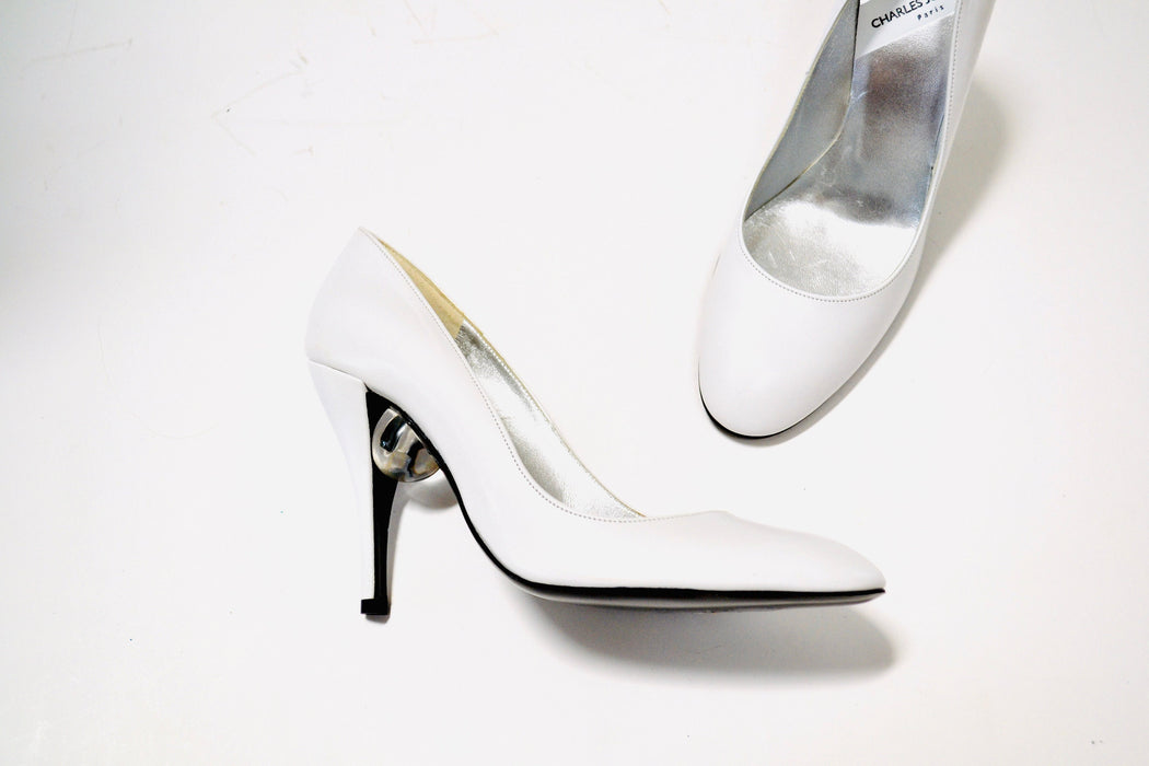 90s y2k Vintage Charles Jourdan White High Heel Shoes Pumps size 7 Made in France White Wedding High Heels Clear lucite Ball Leather Heels