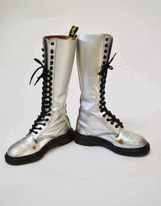 90s Dr. Martens Boots Women Size 6 Metallic Silver Boots Lace up knee high Boots// Vintage Doc Marten Silver Boots Size 5 UK Made in England
