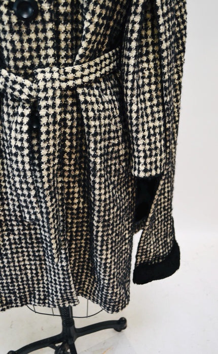 Incredible Vintage Wool Jacket Cape Black White Plaid Wool Cape Poncho Jacket Coat // Vintage Black Plaid Cape Wool Jacket Cape Faux Fur