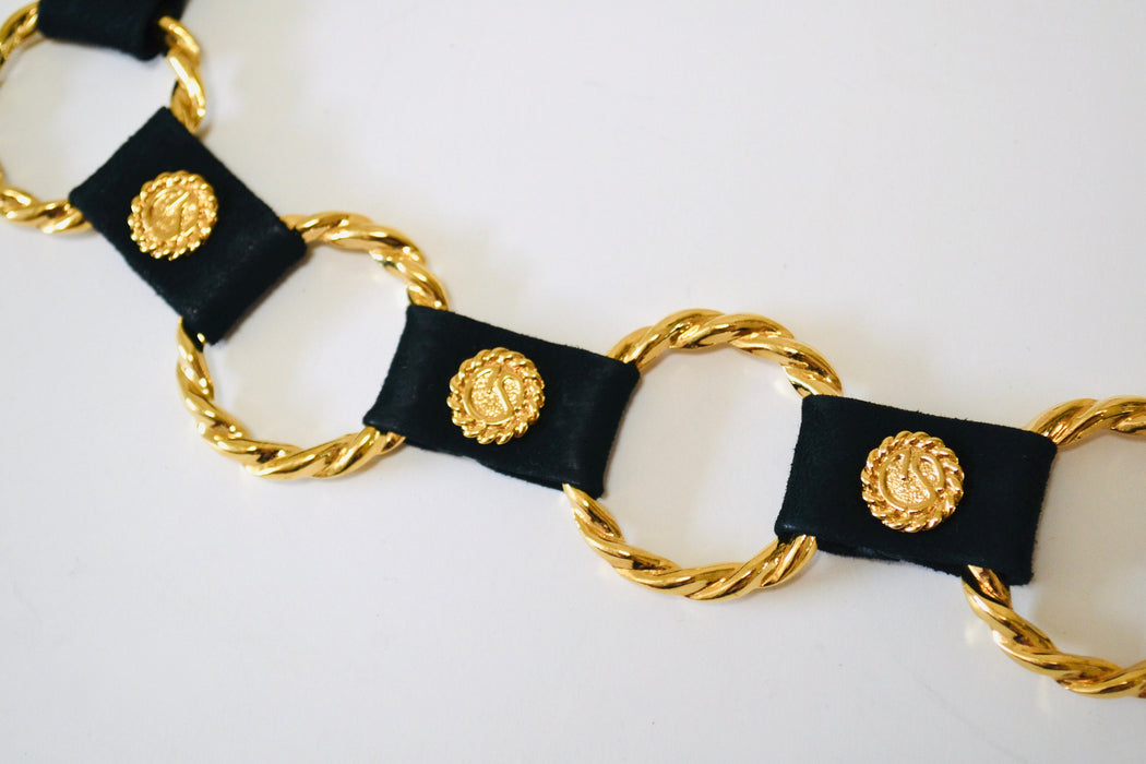 90s Vintage Gold Chain Ring Belt St John Gold Wedding Gold Black Leather Ring Adjustable Belt for Wedding Party Small Medium Gold Chain Belt