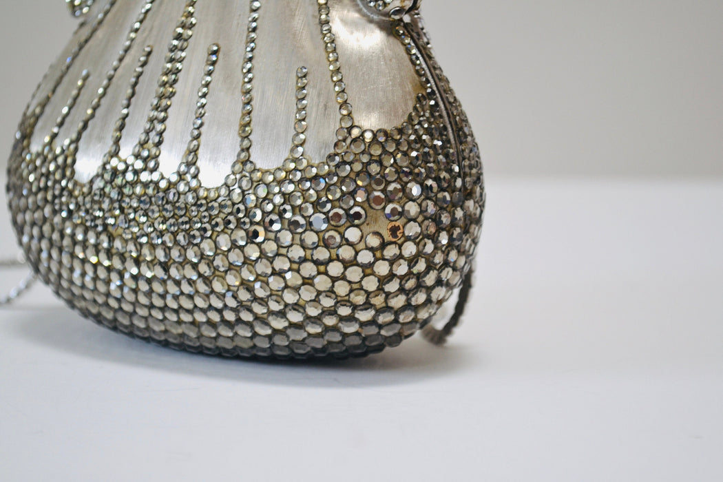 Vintage Silver Judith Leiber 1967 Chatelaine Minaudiere Swarovski Crystals Silver Hard Metal Clutch Bag wedding Purse By Judith Leiber