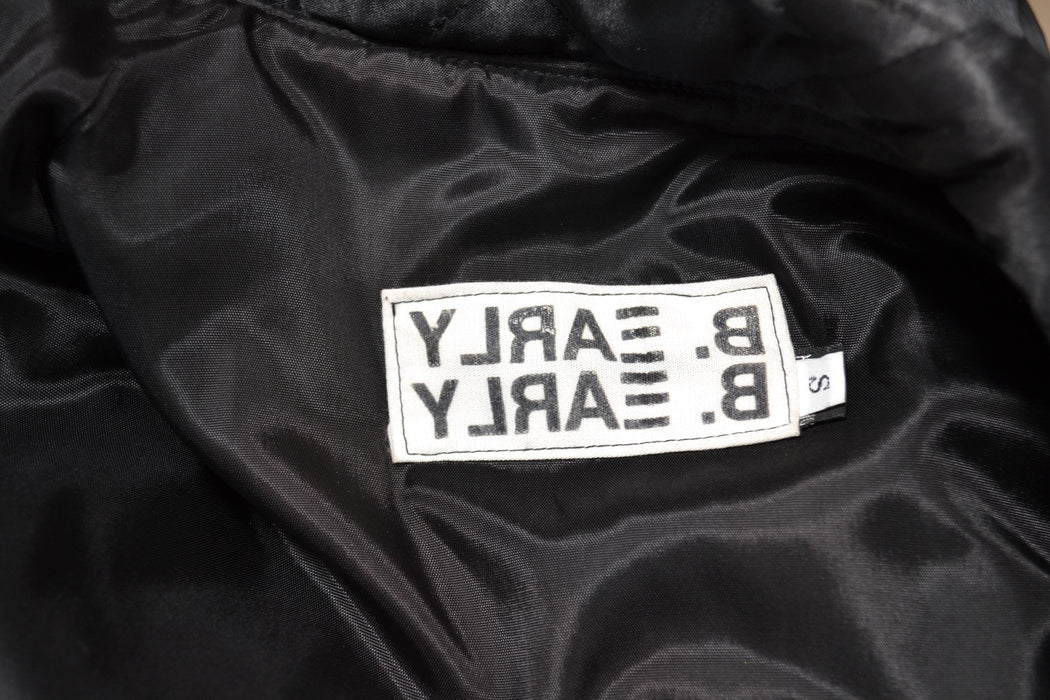 80s 90s Vintage Black Satin quilted Jacket YLRAE.B Quilted Black Bomber Jacket Small Black Evening Lightweight Party Jacket Small Medium