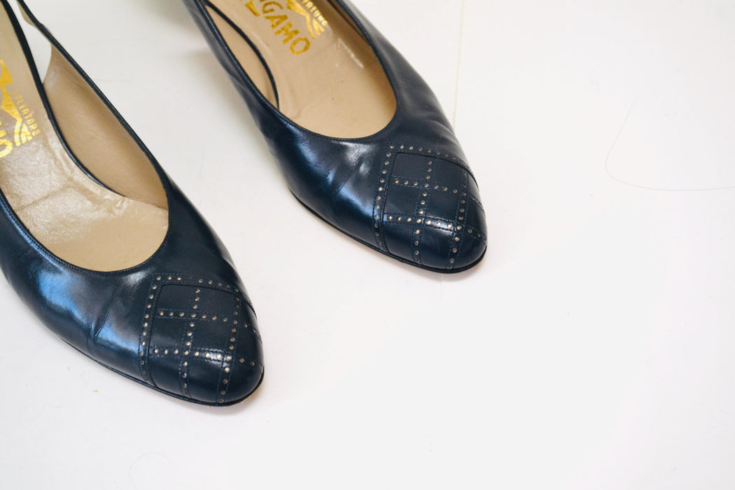 Vintage Salvatore Ferragamo Navy Blue Low High Heels Shoes 8 1/2 AAA Navy Blue Leather Sling Back High Heel Vintage Ferragamos Made in Italy