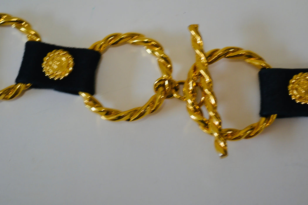 90s Vintage Gold Chain Ring Belt St John Gold Wedding Gold Black Leather Ring Adjustable Belt for Wedding Party Small Medium Gold Chain Belt