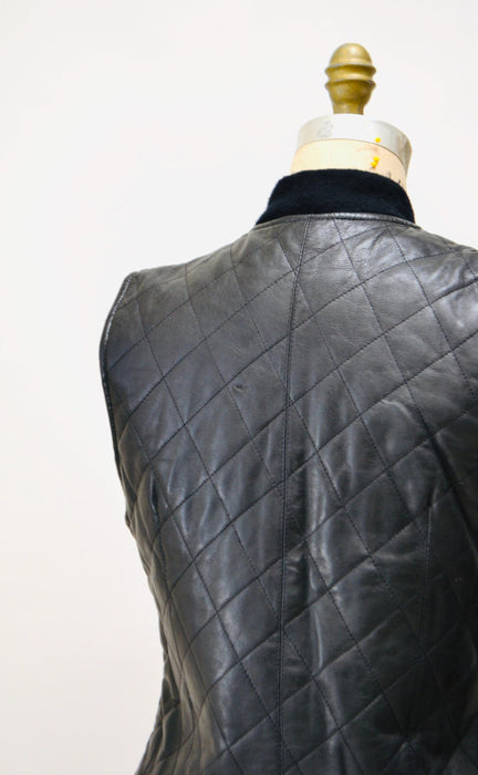 90s Vintage Black Leather Vest Black Quilted Leather Biker Vest Tank Top// 90s Biker Babe Fall Vintage Black Leather Vest Size Medium