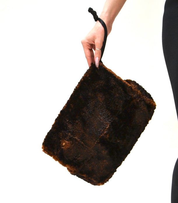 Vintage 1930s 1940s Brown Sheared Beaver Fur Muff Hand Warmer Fur Purse clutch Victorian Hand Beaver Fur Muff Winter wedding Hand warmer