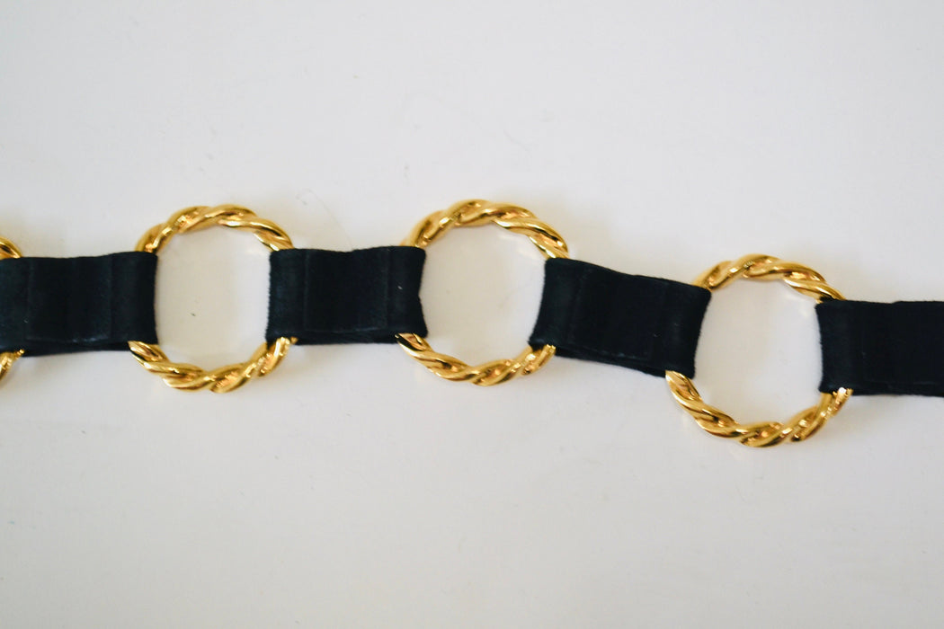 90s Vintage Gold Chain Ring Belt St John Gold Wedding Gold Black Leather Ring Adjustable Belt for Wedding Party Small Medium Gold Chain Belt