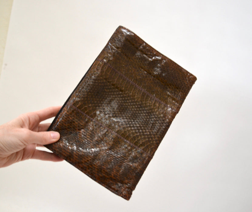 70s Vintage Brown Leather Clutch Snakeskin Python// Brown Patent Leather Snake Skin Bag Purse 1970's handbag party leather Gold Medium Bag