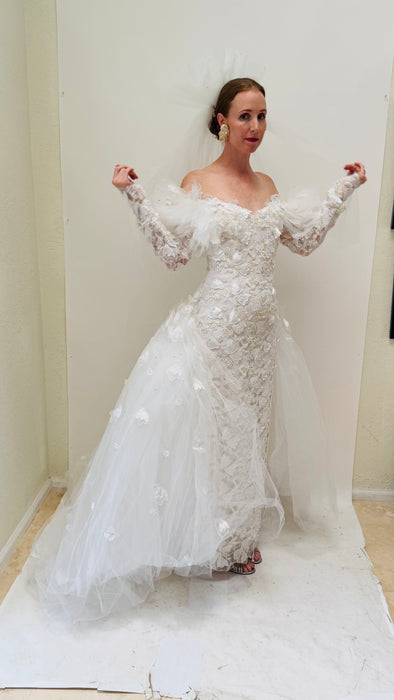 90s Vintage Bob Mackie White Lace Wedding Dress Diamond Collection Bob Mackie Tulle Veil Long Sleeve Conservative Wedding Gown Small Medium