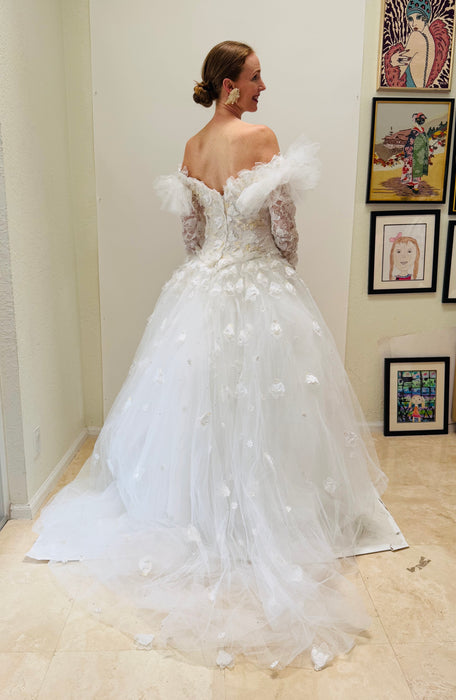 90s Vintage Bob Mackie White Lace Wedding Dress Diamond Collection Bob Mackie Tulle Veil Long Sleeve Conservative Wedding Gown Small Medium