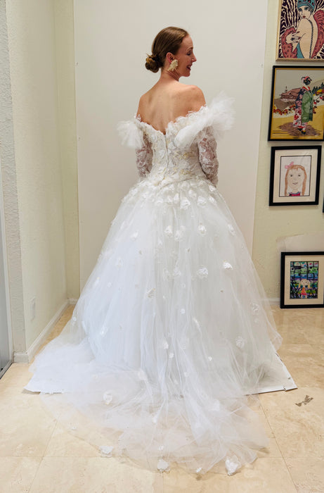 90s Vintage Bob Mackie White Lace Wedding Dress Diamond Collection Bob Mackie Tulle Veil Long Sleeve Conservative Wedding Gown Small Medium