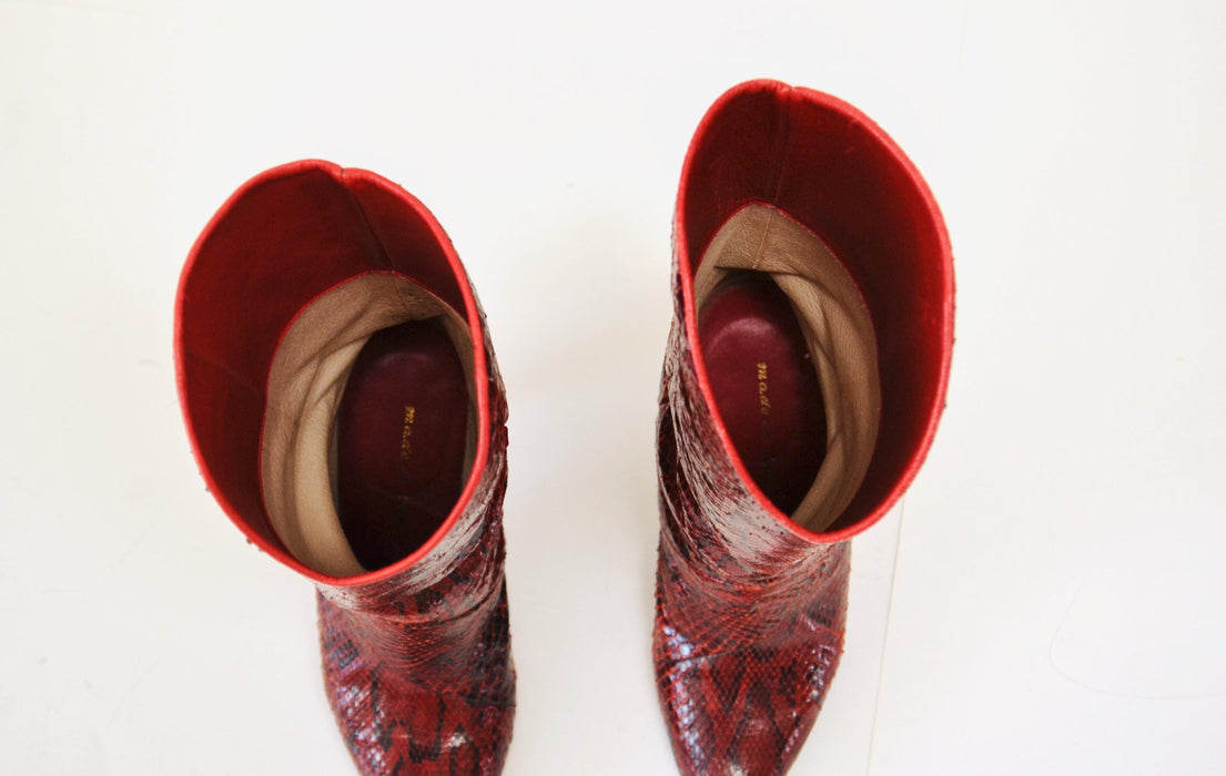 80s Vintage Red Snake Skin Embossed Leather High Heel Boots 6  Leather High Heel Black Boots Pointed Toe Boots Made in Italy