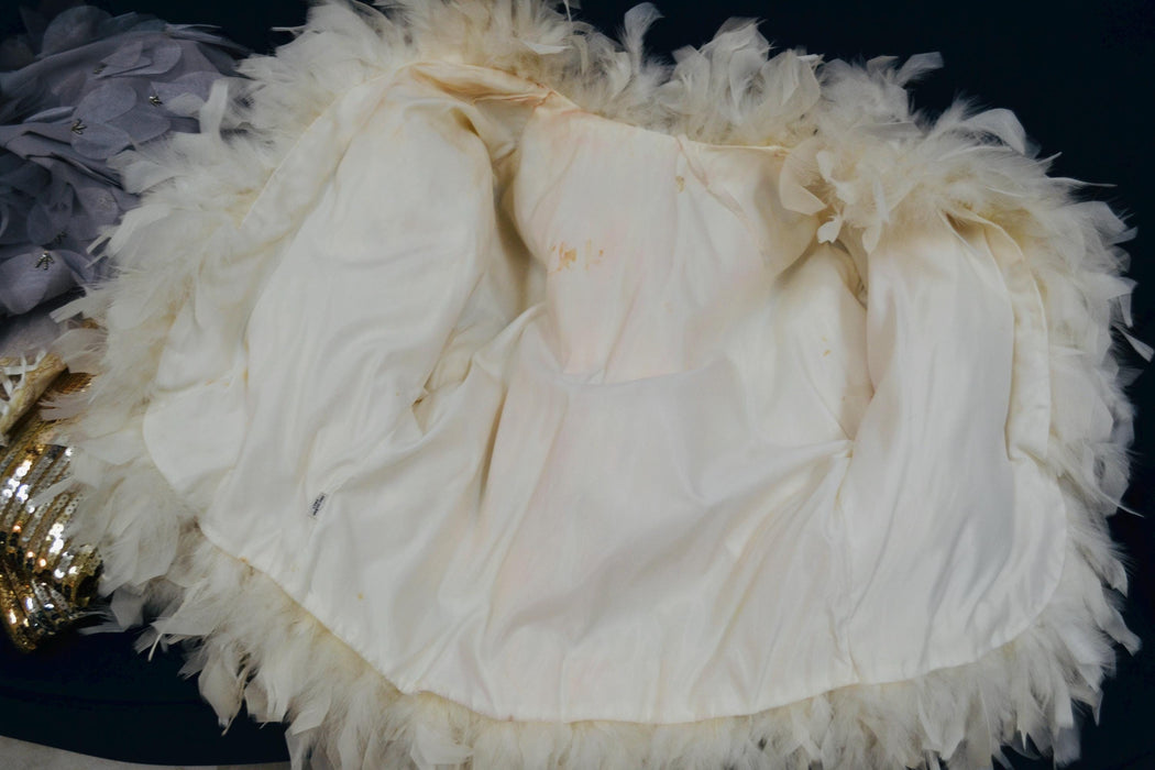 70s 80s Vintage White Feather Jacket Marabou Feather Jacket Small Medium// Vintage White Feather Jacket Vintage Wedding Marabou party Jacket