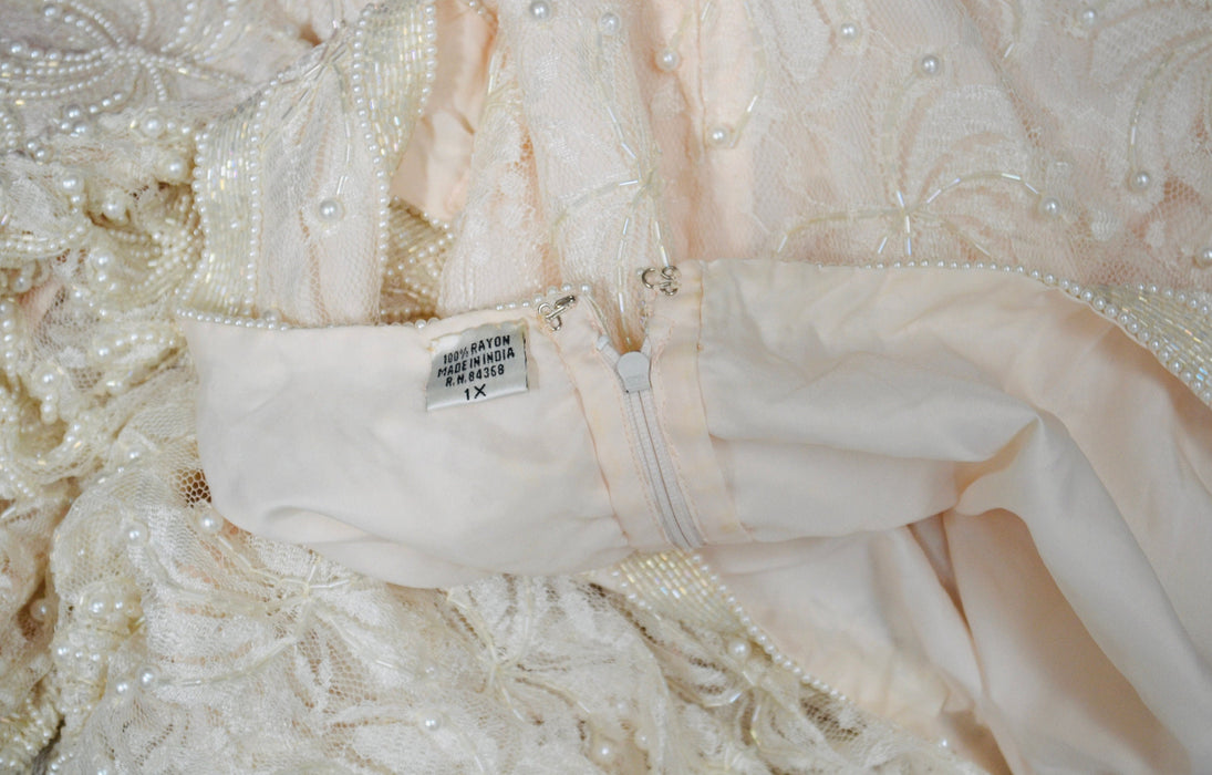 90s Vintage Cream White Lace Beaded Party Wedding Gown Beaded Pink White Lace Jacket Large// Vintage Beaded Pearl Lace Wedding Dress large