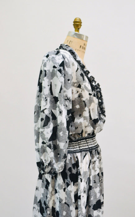 80s Party Ruffle Dress Black White Floral Print Ruffle Peasant Dress Medium Dress Diane Freis inspired 80s 90s Ruffle Summer Party Dress