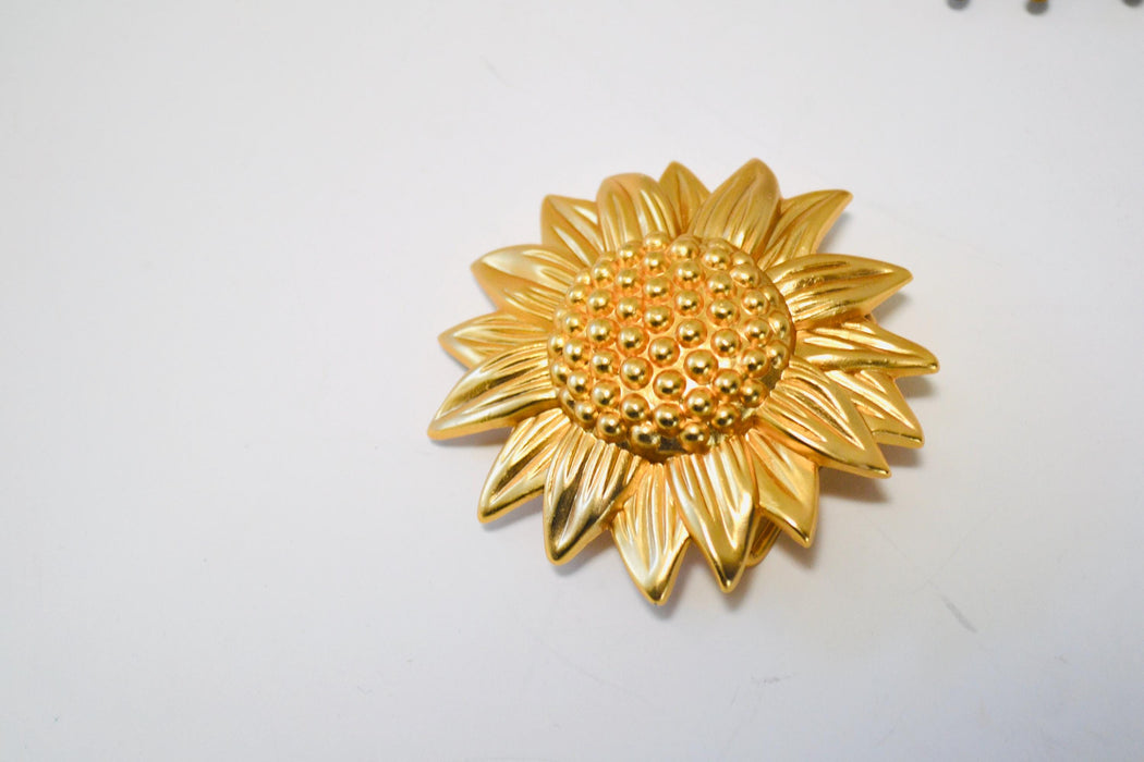90s Vintage Gold Daisy Sunflower Belt Buckle Gold Wedding Belt Buckle Summer Flower Vintage Flower Belt Buckle Large Gold Wedding Belt