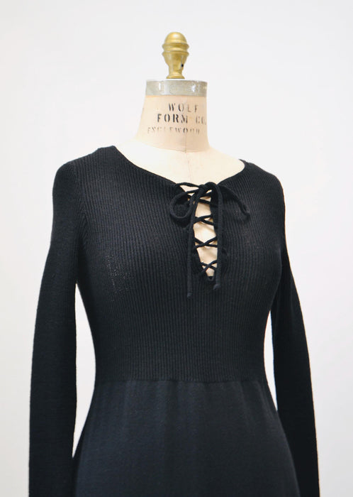 70s Vintage Black Sweater Maxi Dress Lace up Tie Dress // 70s vintage Black long Dress Vintage Black Maxi Long Sleeve Dress ruffle sleeves