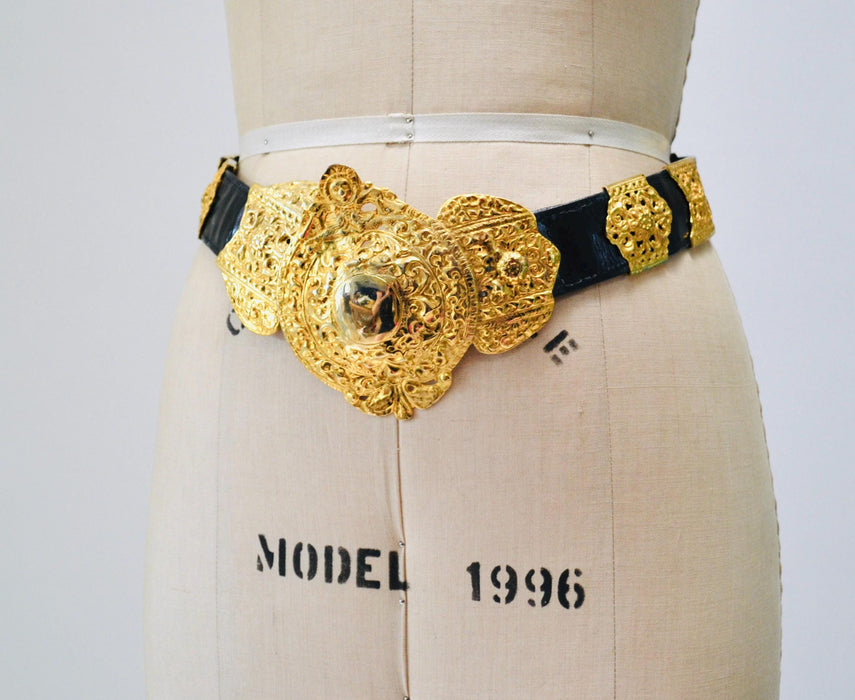 Vintage 70s Roberta di Camerino Italian Black Leather Gold Designer Belt Made In Italy Black Gold Belt Buckle 70s vintage Belt Medium Large