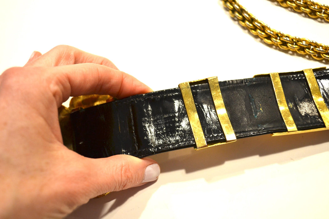Vintage 70s Roberta di Camerino Italian Black Leather Gold Designer Belt Made In Italy Black Gold Belt Buckle 70s vintage Belt Medium Large