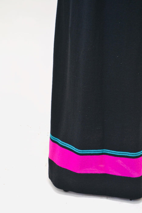 70s Vintage Black Sweater Maxi Dress Lace up Tie Dress // 70s vintage Black long Dress Vintage Black Maxi Long Sleeve Dress ruffle sleeves