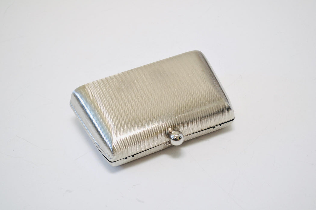 80s Vintage Metallic Silver Metal Clutch Vintage Silver Wedding Bag// 90s Silver Metal Evening Bag Silver Hard Case Vintage Wedding Purse