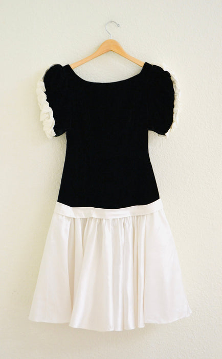 Vintage 80s Party Dress Black White Velvet Dress XXS XS Small By Alyce Design 80s 90s Prom Pageant Dress black White Crinoline Dress