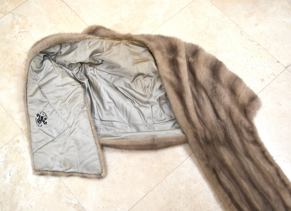 Vintage Mink Stole Honey Silver Vintage Fur Stole Cape// Vintage Fur Cape in Silver Blonde Cream Winter Wedding